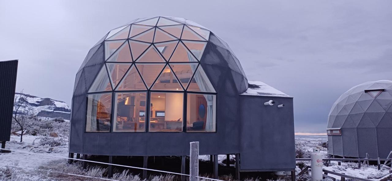 Dome With Stunning Glacier & Mountain Views Пуерто-Наталес Екстер'єр фото
